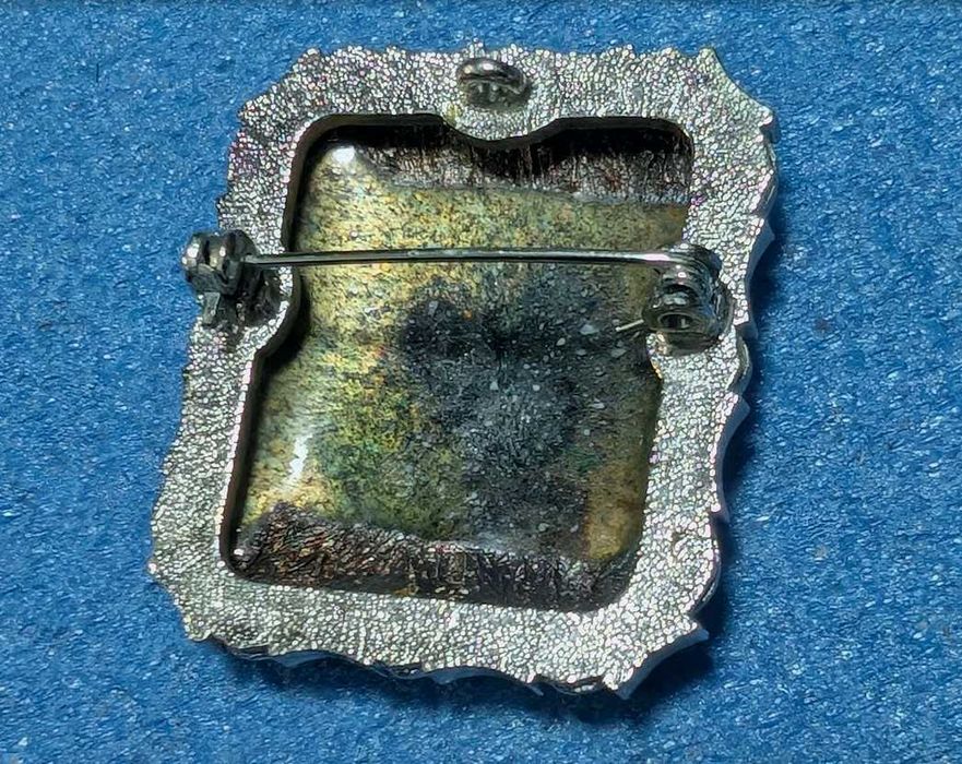 Винтажная брошь - кулон цветок Клуазон . Размер 3.5 на 4 см