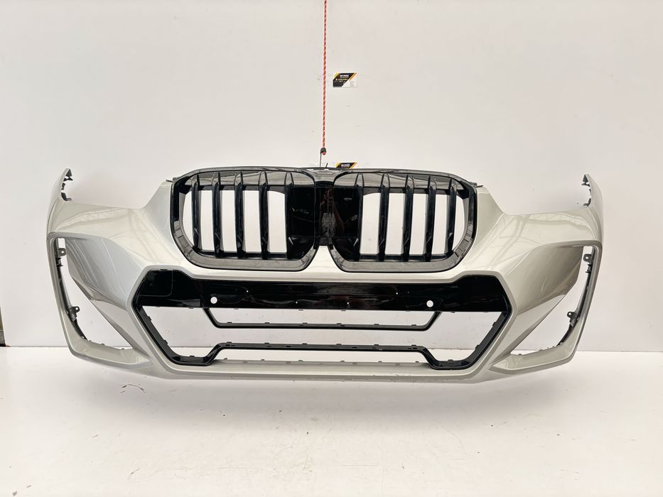 BMW X1 U11 M-PAKIET zderzak przedni przód grill nerki kratka środkowa