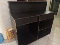 Mobilny bar drewno ruchome szuflady