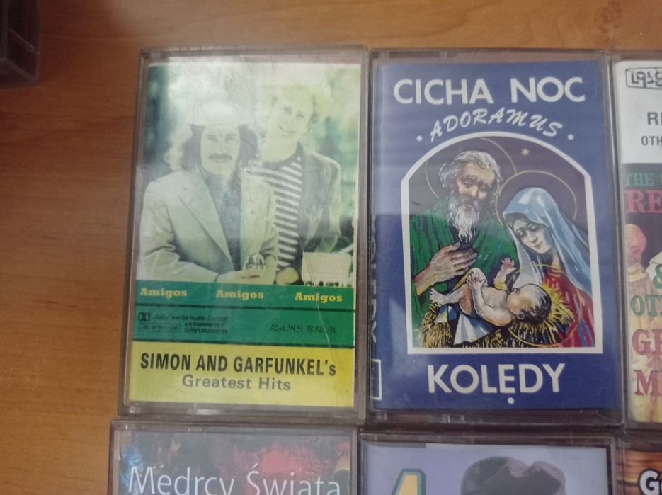 10 Zestaw 9 kaset magnetofonowych
