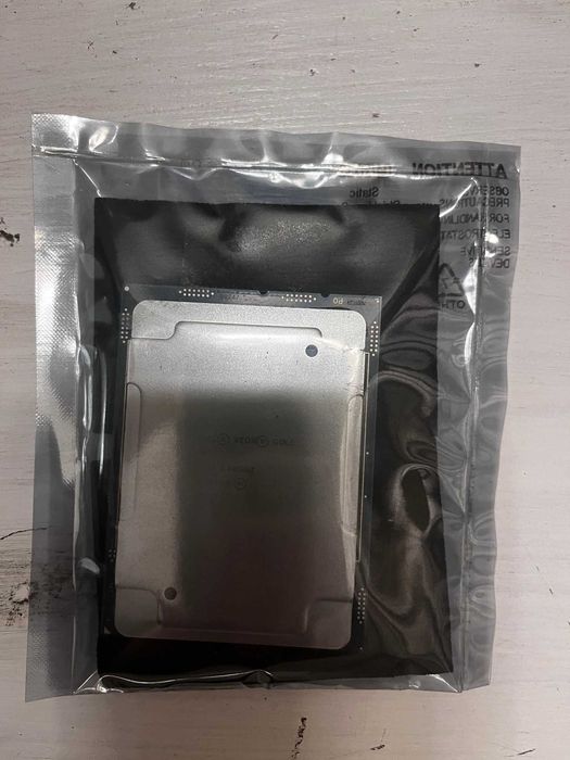 Procesor intel xeon gold 6242 SRF8Y 2.80GHZ