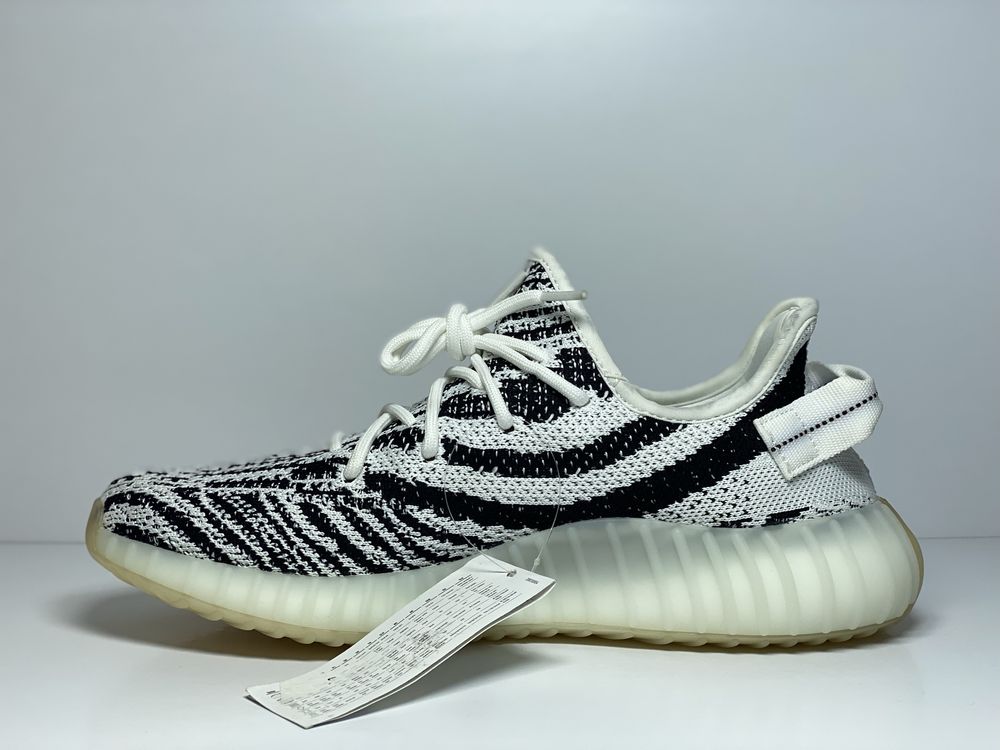 ОРИГІНАЛ 100% Кросівки ADIDAS YEEZY BOOST 350 V2 CP9654 (43-27.5см)