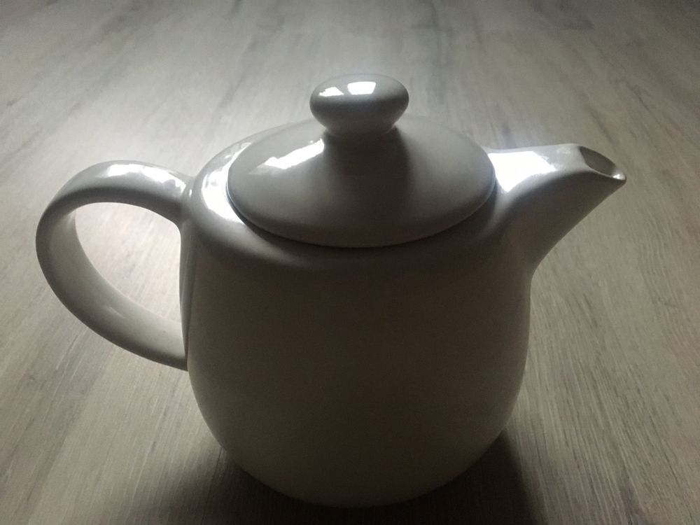 Dzbanek ceramiczny na herbatę kawę Ikea