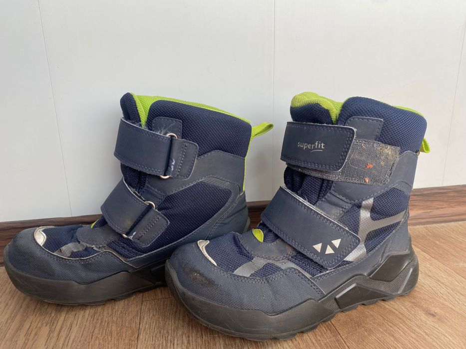 Зимние ботинки на мальчика superfit 36р