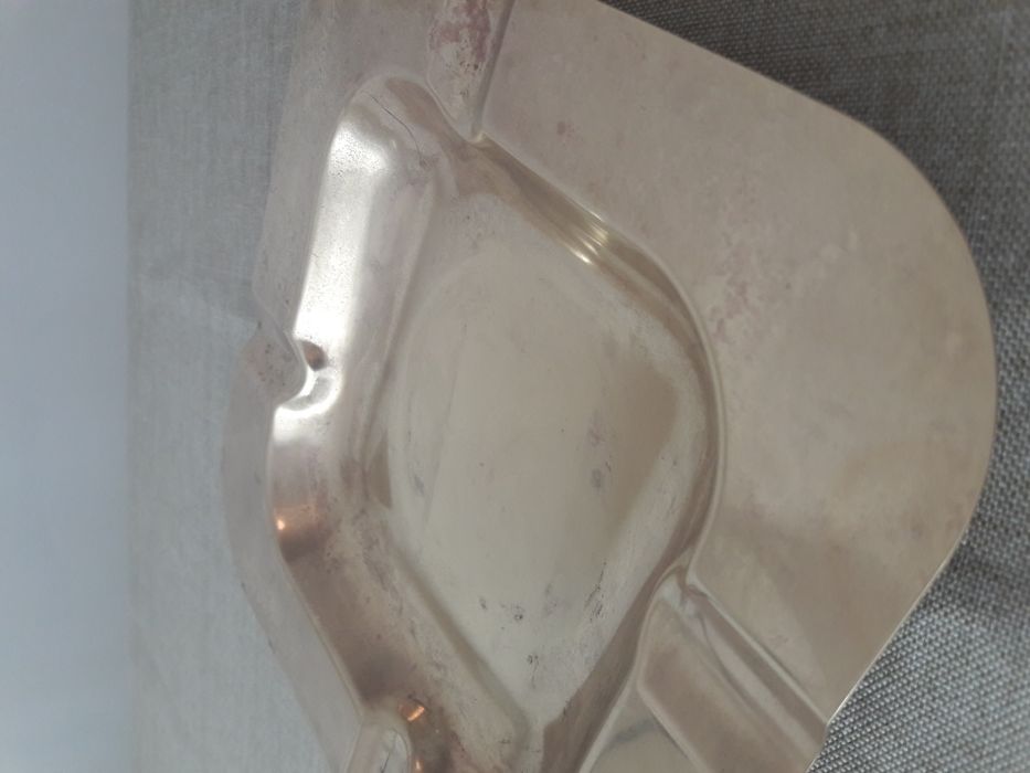 Stara popielniczka popielnica