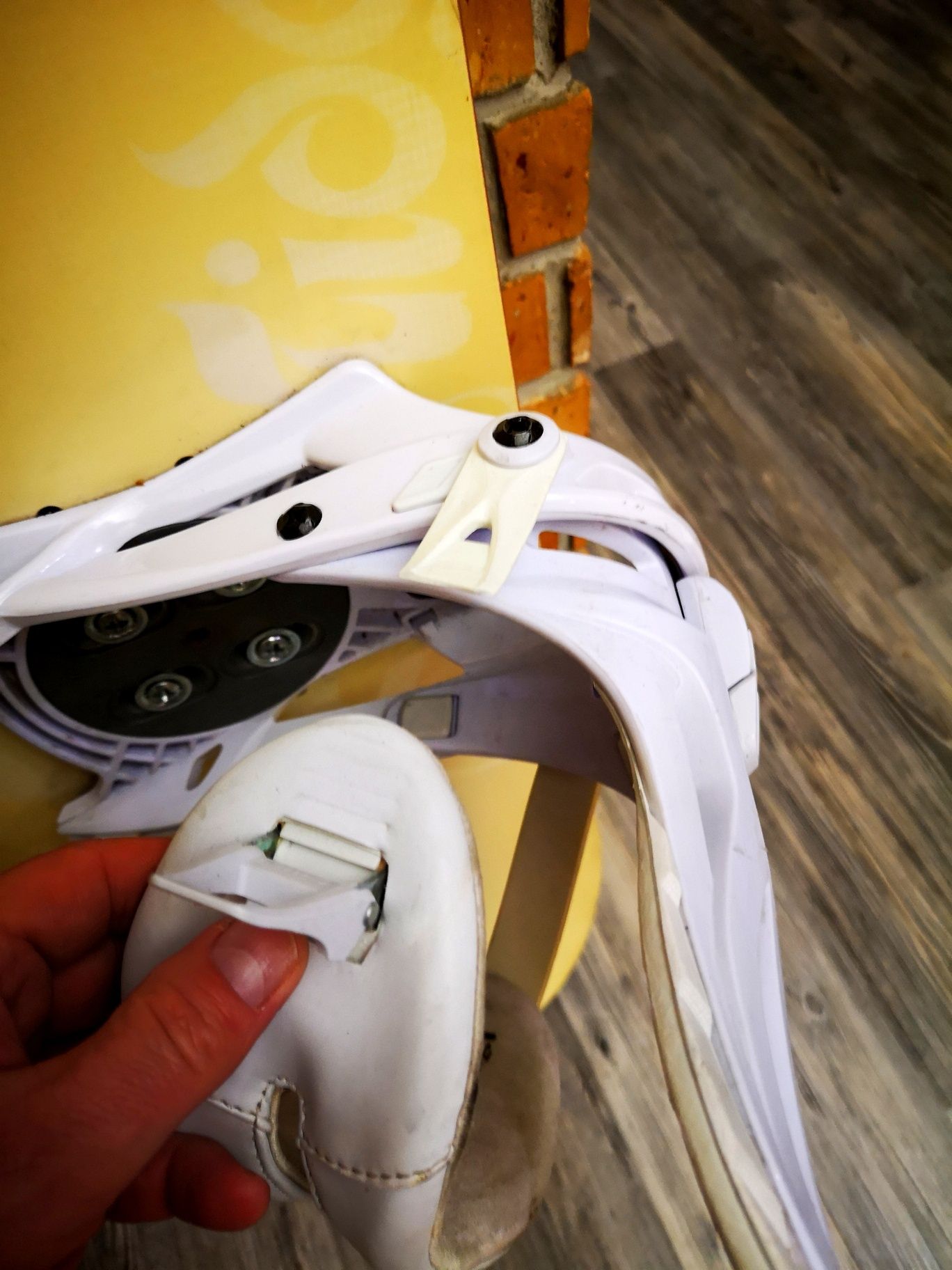 Deska snowboardowa 152