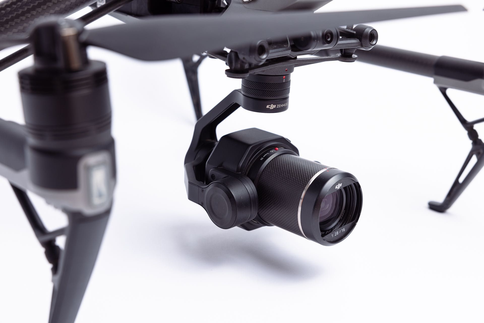 Dron DJI Inspire 2 + Zenmuse X7 + DJI 16mm