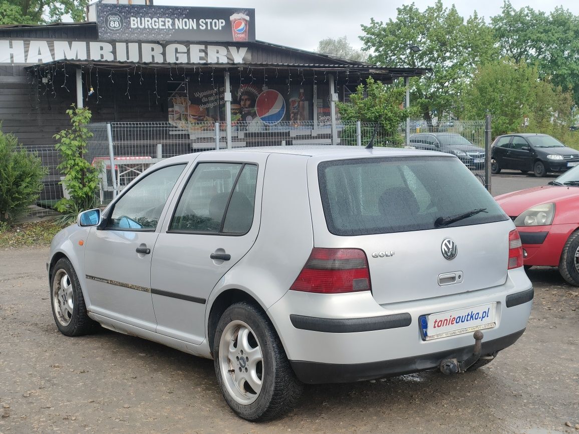 Volkswagen Golf 1.9 diesel // alufelgi // klimatronic // zamiana // ra