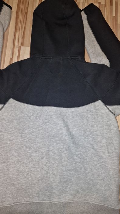 Nike tech fleece