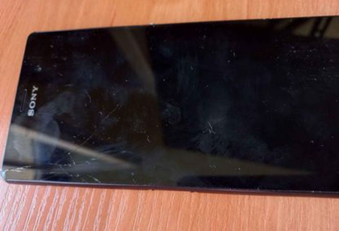 Sony Xperia 3 sztuki zestaw uszkodzone