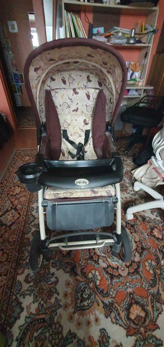 Коляска, дитячий візок