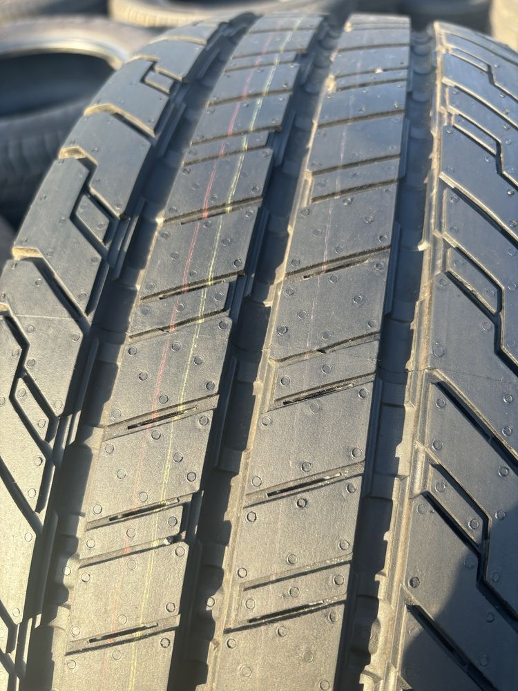 Demo opony wzmacniane 215/65 R16C Continental 109/107T