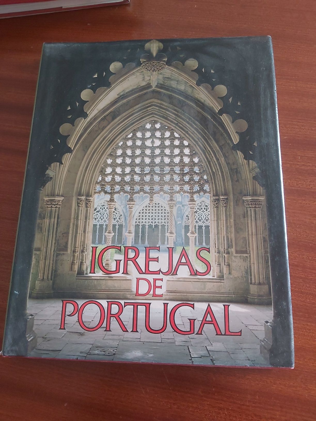 Livros das igrejas de Portugal