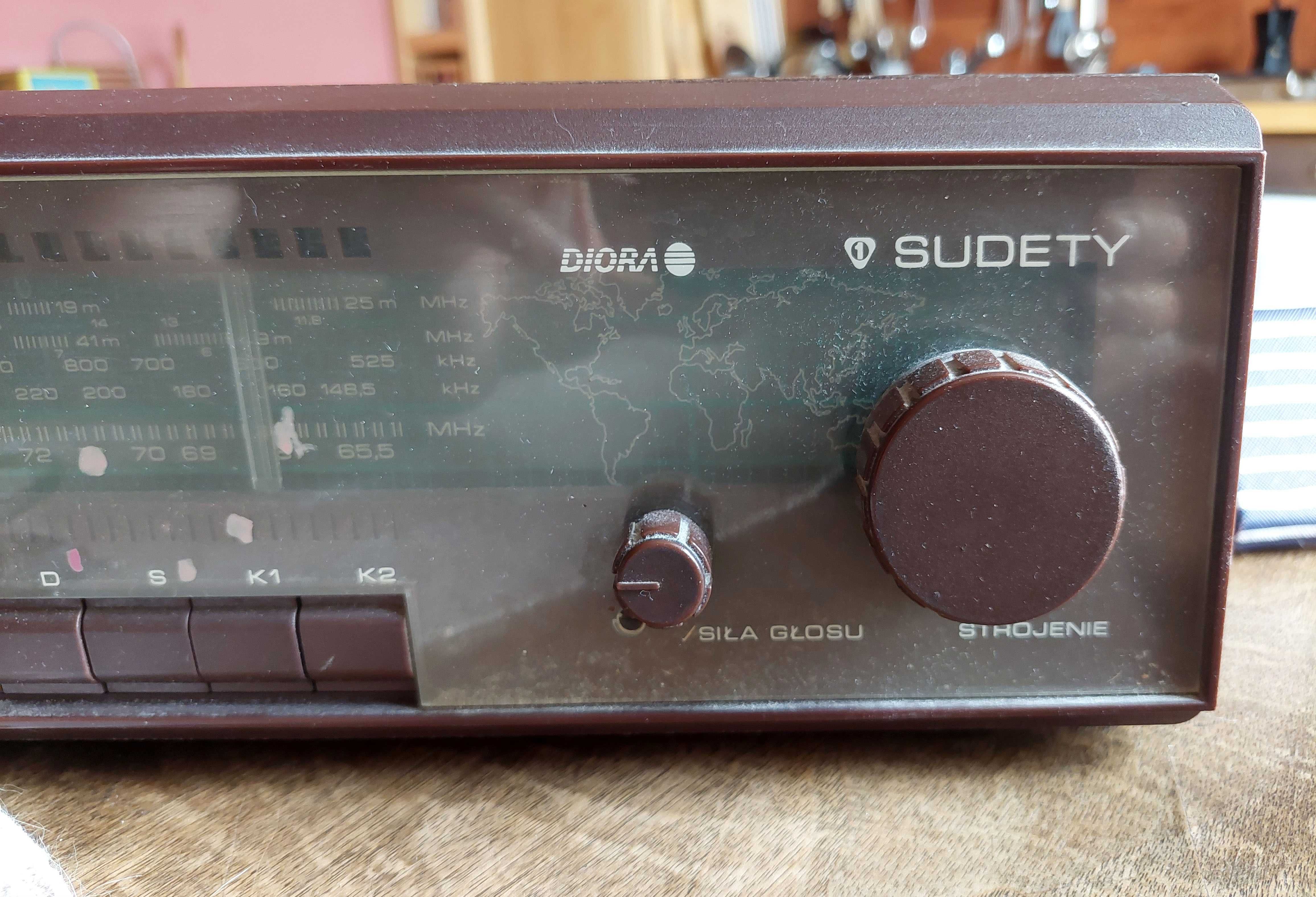 Radio Unitra Diora Sudety R-208 Stary radioodbiornik SUDETY PRL