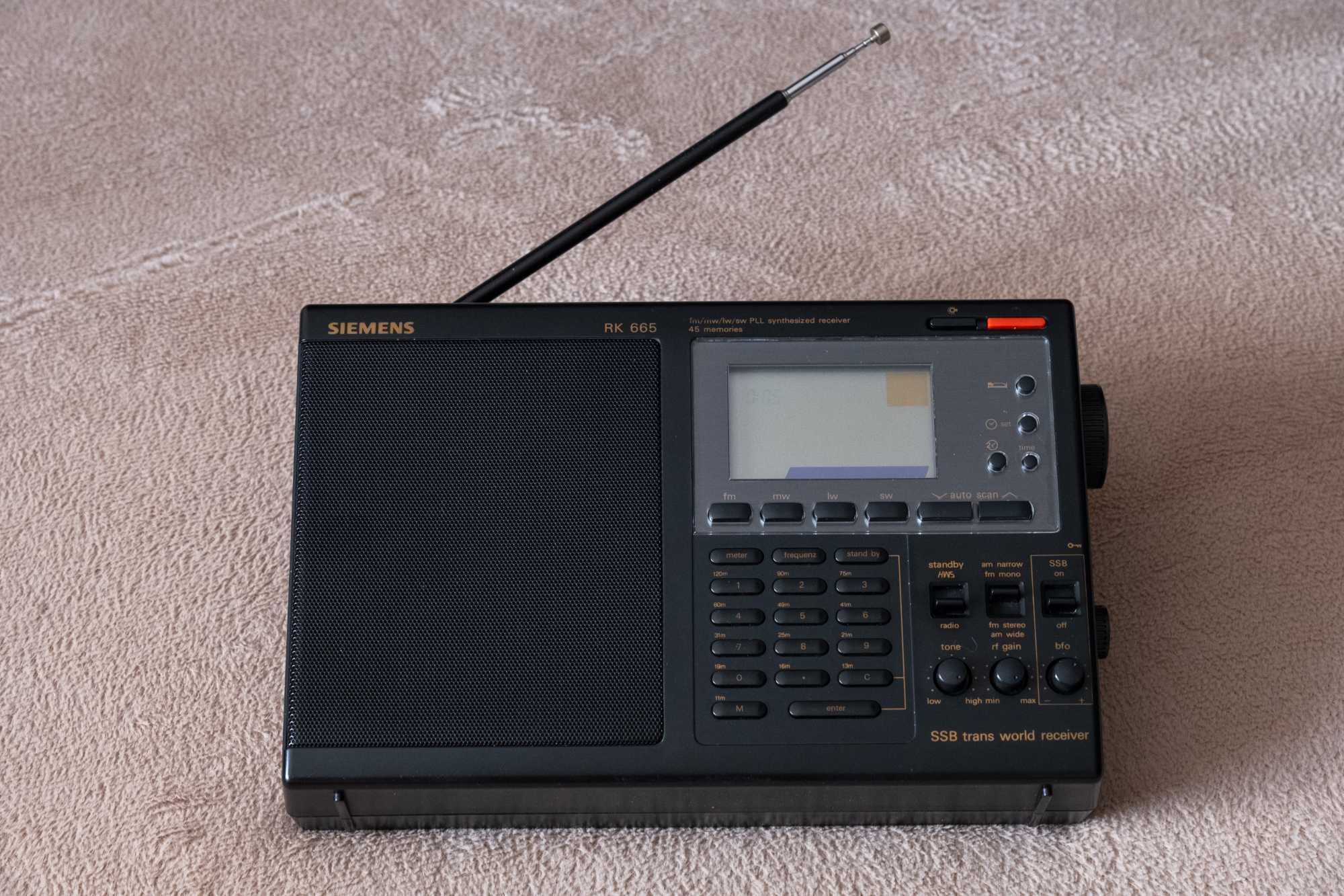 Радио Siemens RK 665 (SSB AM FM) приём радиолюбителей 0.1-30мГц, Новый