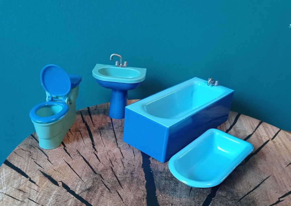 DDR PRL stare mebelki dla lalek wyposażenie łazienki vintage