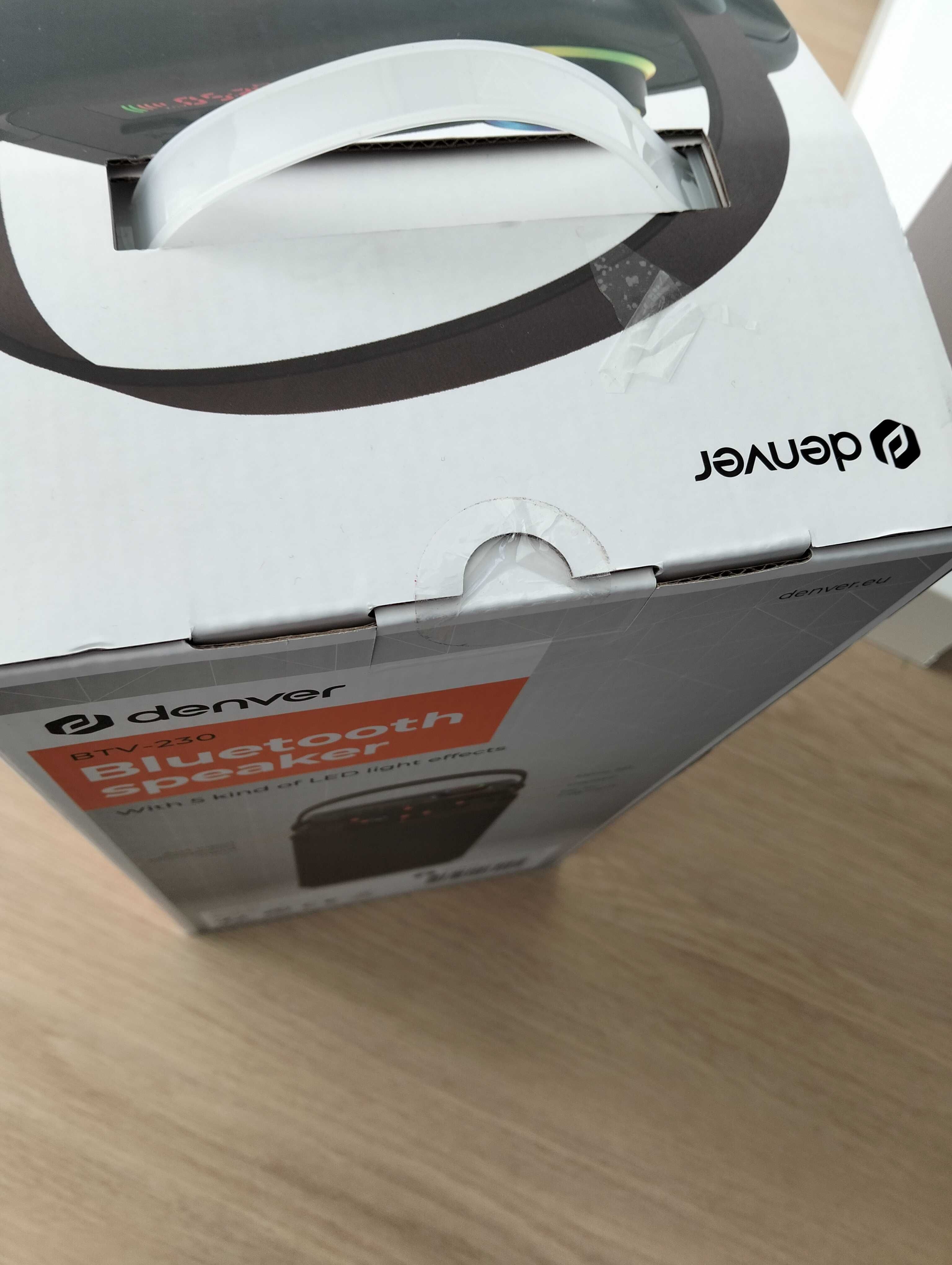 Coluna bluetooth com karaoke marca Denver
