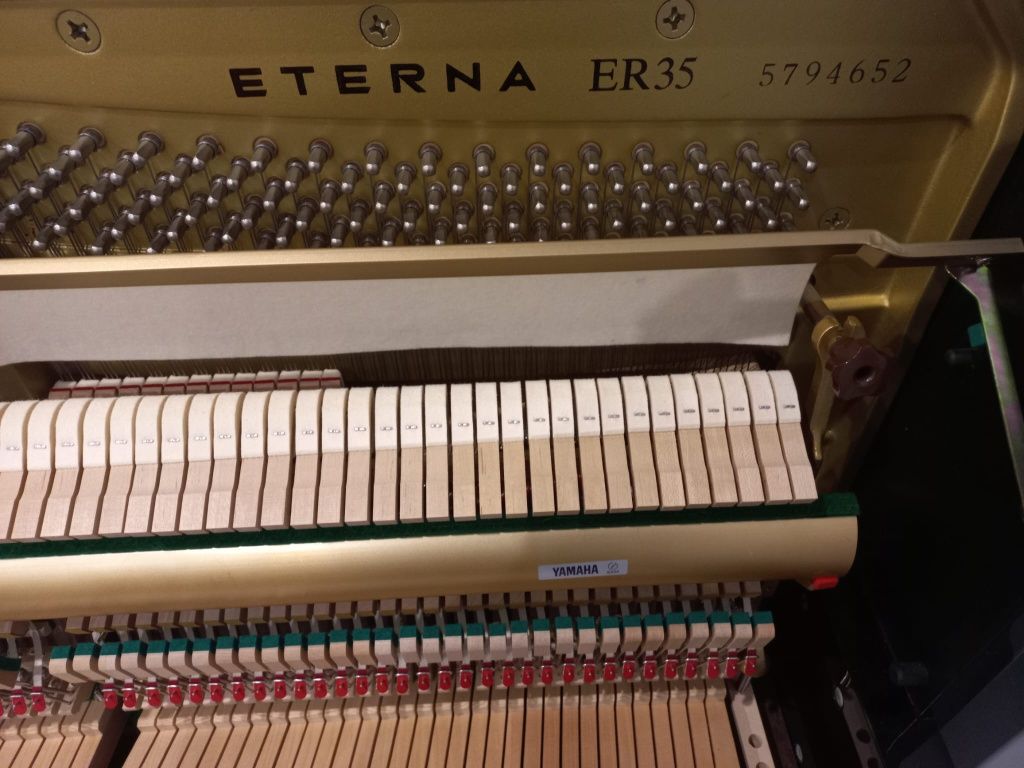 Pianino ETERNA-YAMAHA ER35 - nowe! Gwarancja!