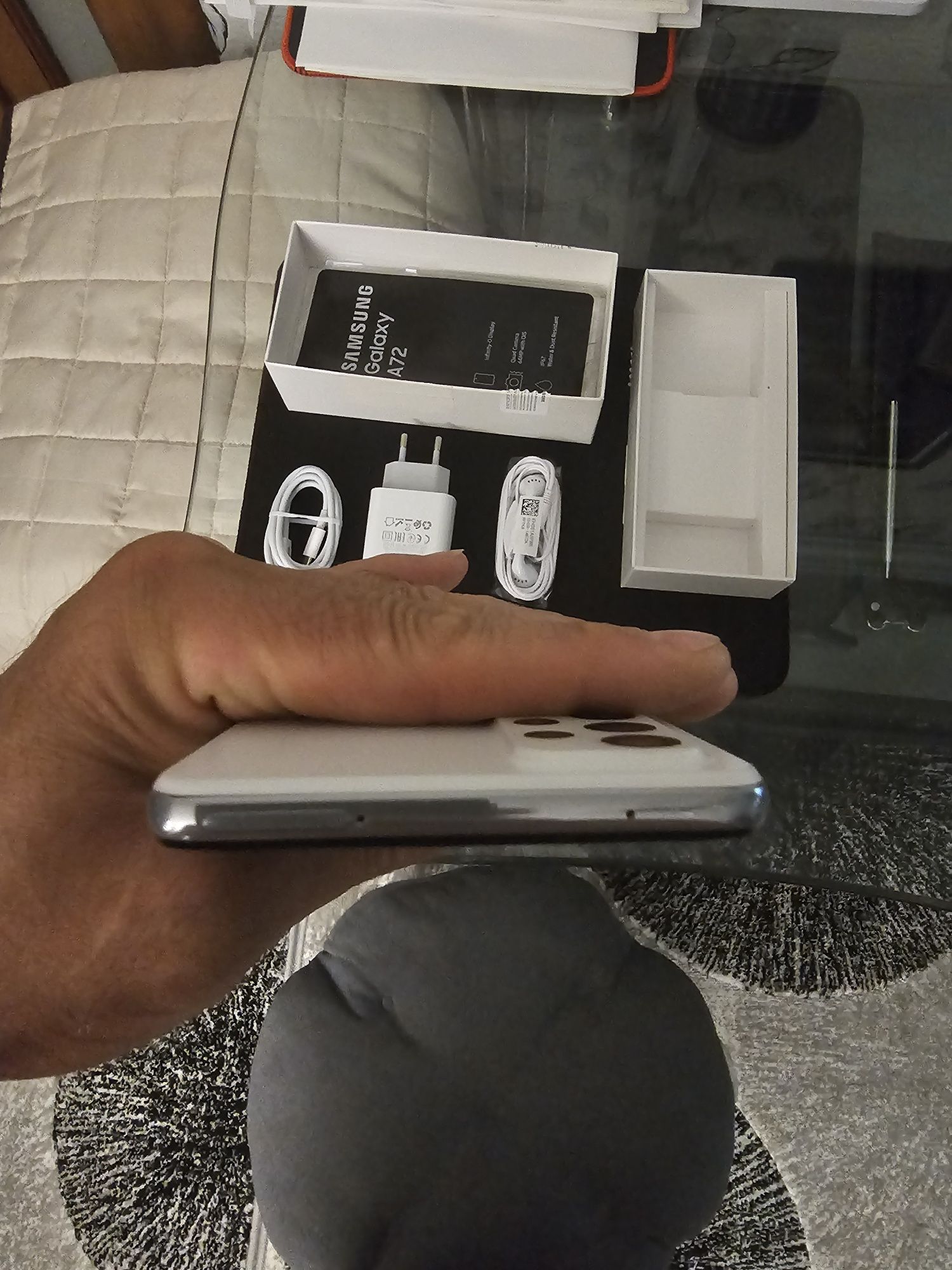 Смартфон SAMSUNG Galaxy A72
