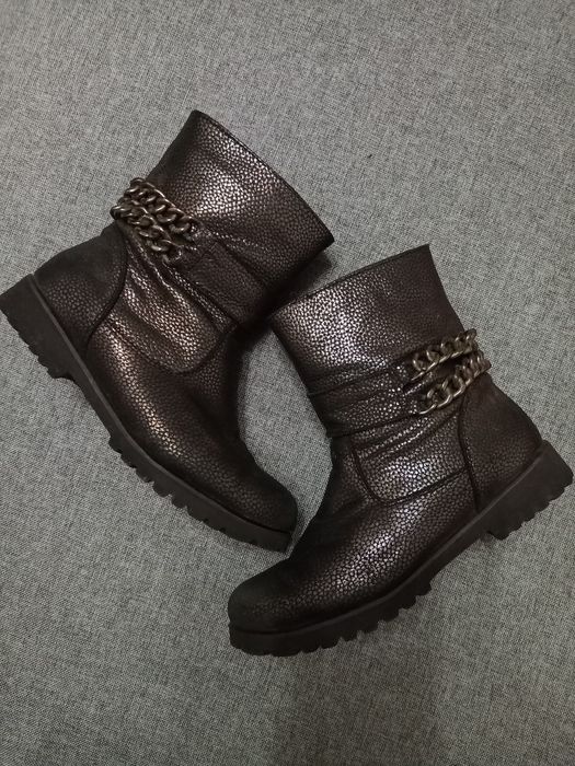 Зимові чоботи 36 розмір