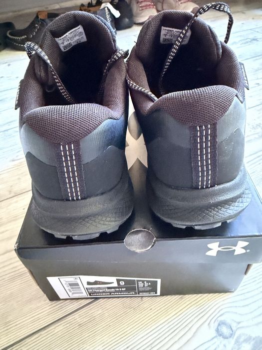 Buty 42,5 27cm jak nowe Under Armour Charged Bandit TR 3 SP