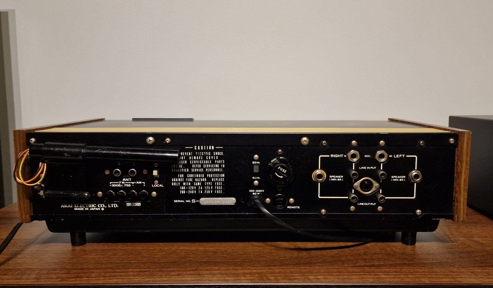 Akai Amplituner z Magnetofonem 8 ścieżkowym, 8track,kaseta,wzmacniacz