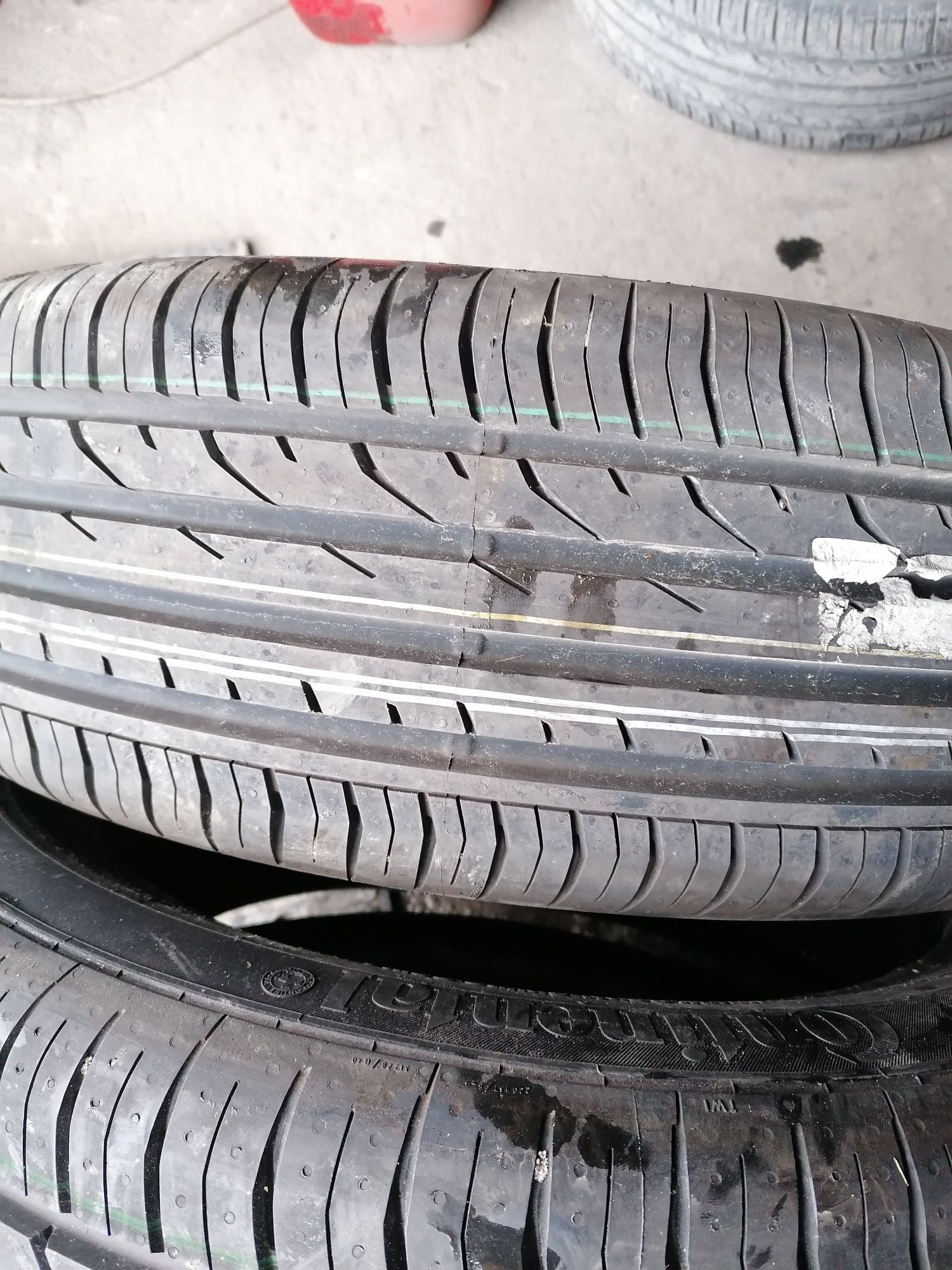 Opony letnie nowe leżaki 215/55r18 Continental komplet 4 sztuki