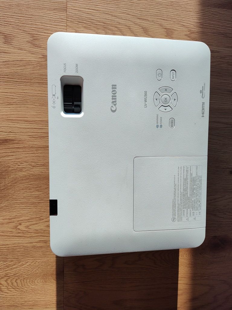 Projektor Canon LV-WU360