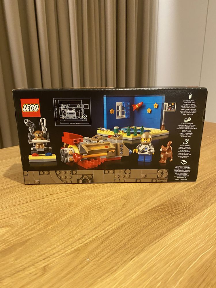 Lego Ideas Cosmic Cardboard Adventures