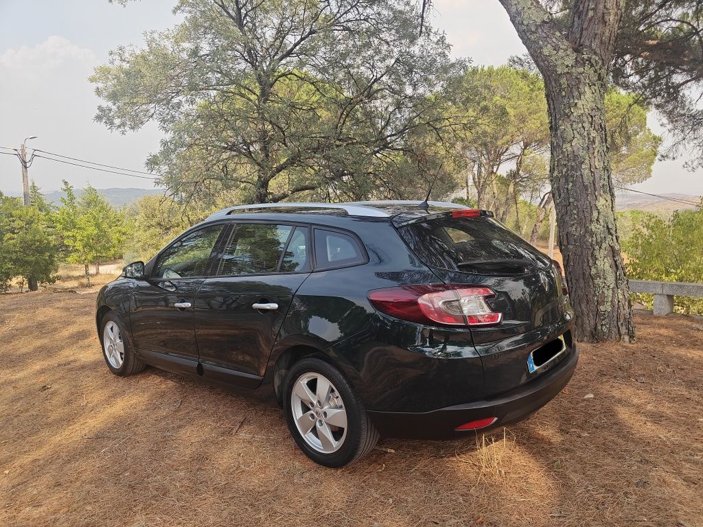 Renault Megane Sport Tourer 1.5DCI 110cv