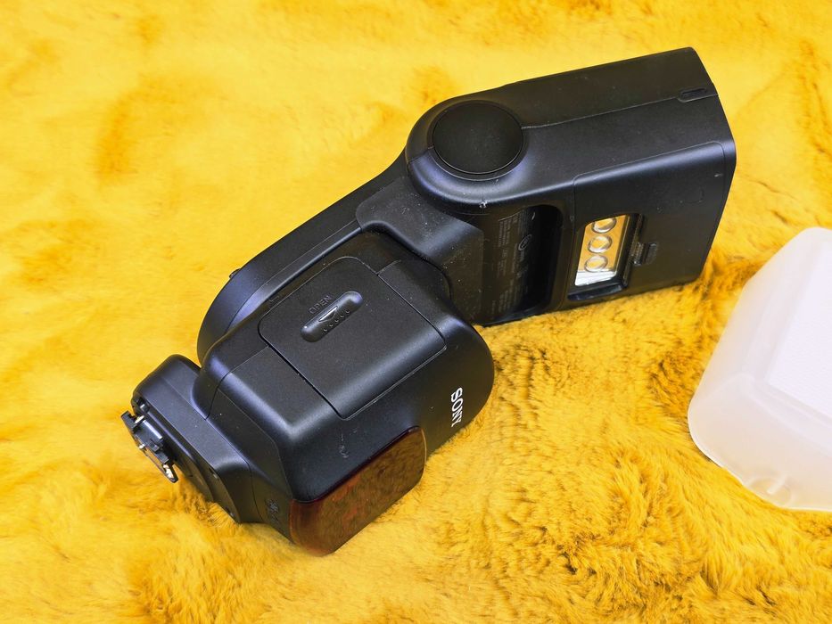 SONY HVL-F60M - потужний професійний спалах