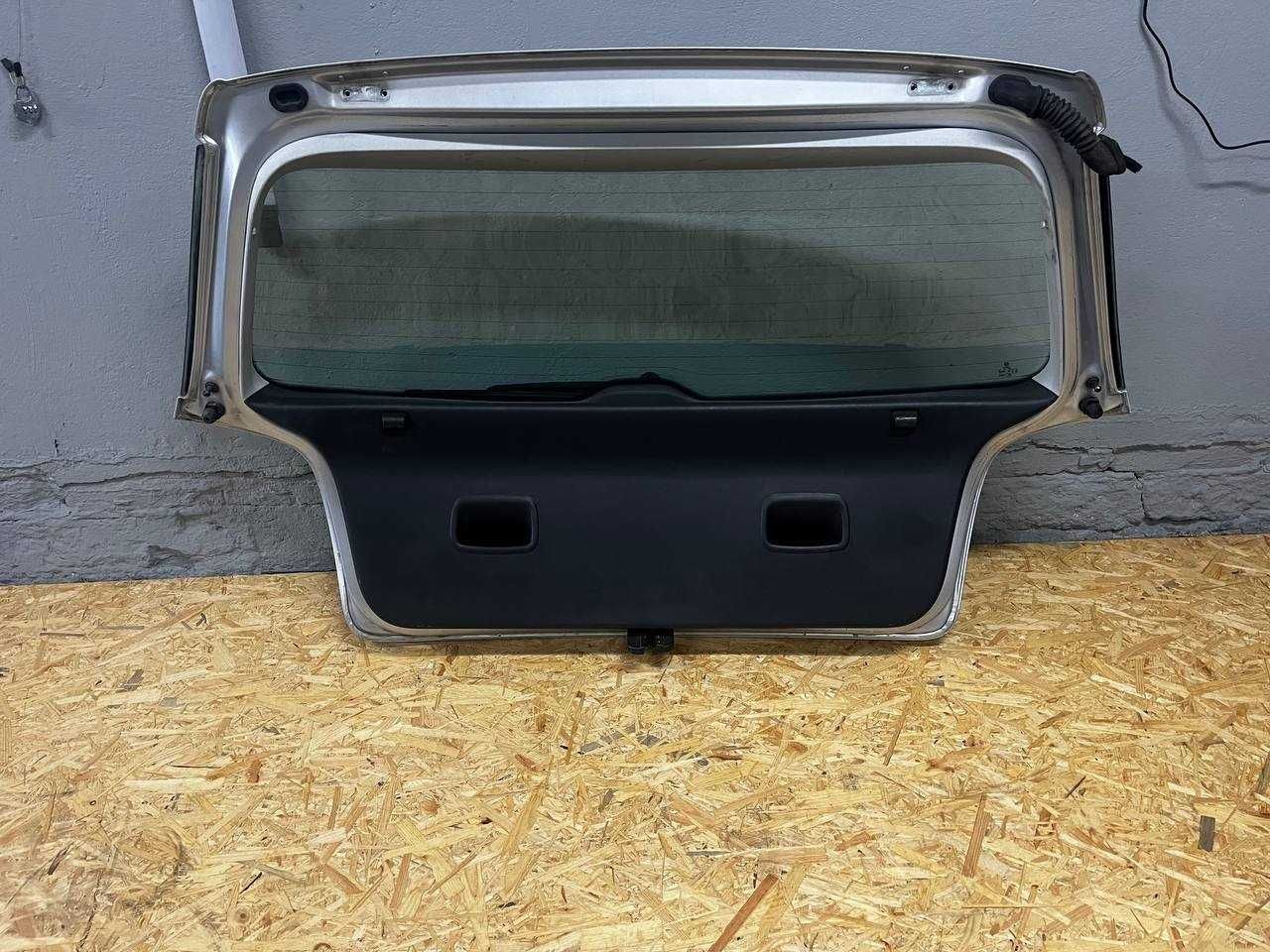 Vw polo 9n lift klapa bagażnika tył tylna kompletna hb la7w ładna