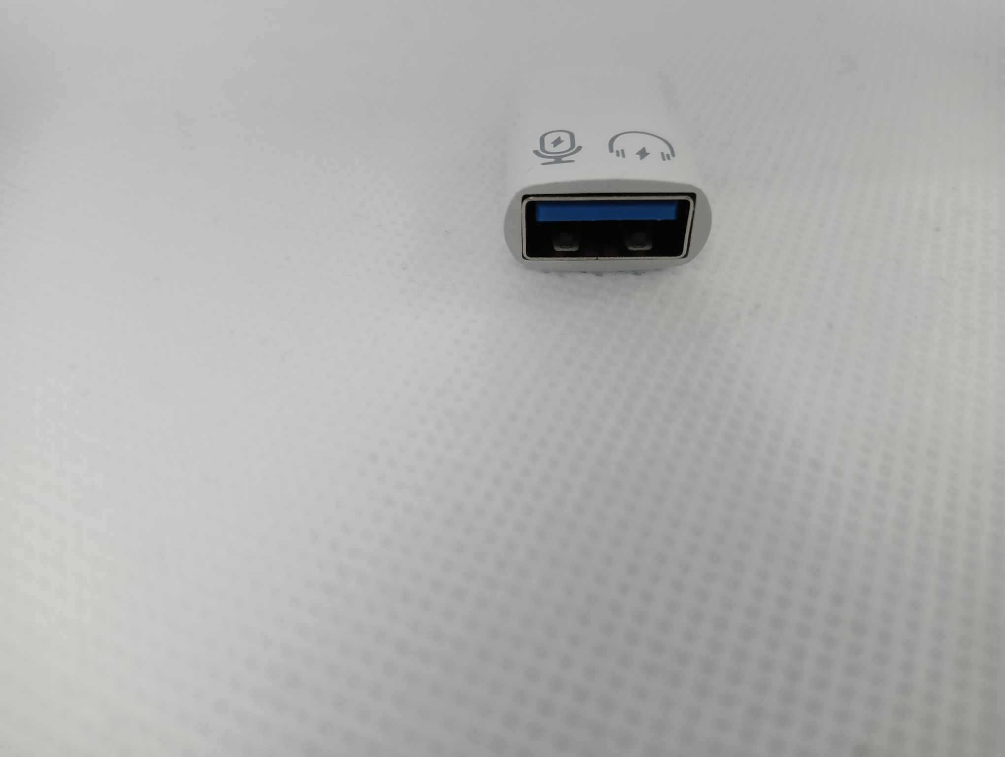 Adapter do słuchawek USB / Lightning