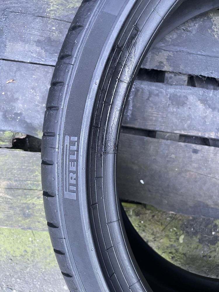 245/35 R20 Pirelli PZ-4 RSC