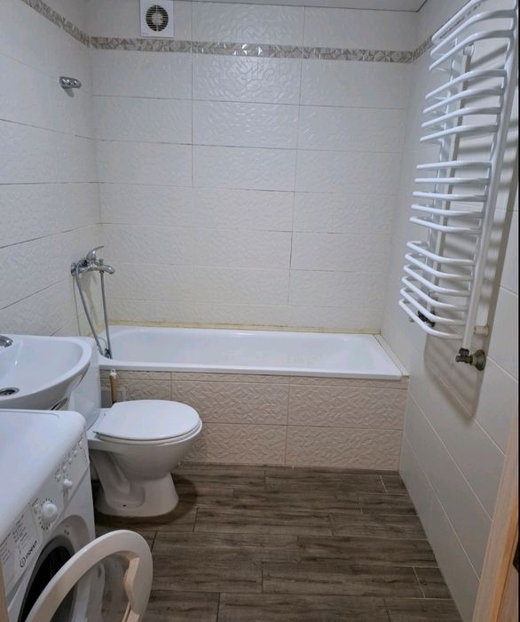 Здається в оренду охайна 1 кімната квартира по вул. Рєпіна