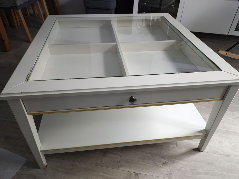 Sprzedam stolik kawowy IKEA Liatrop.