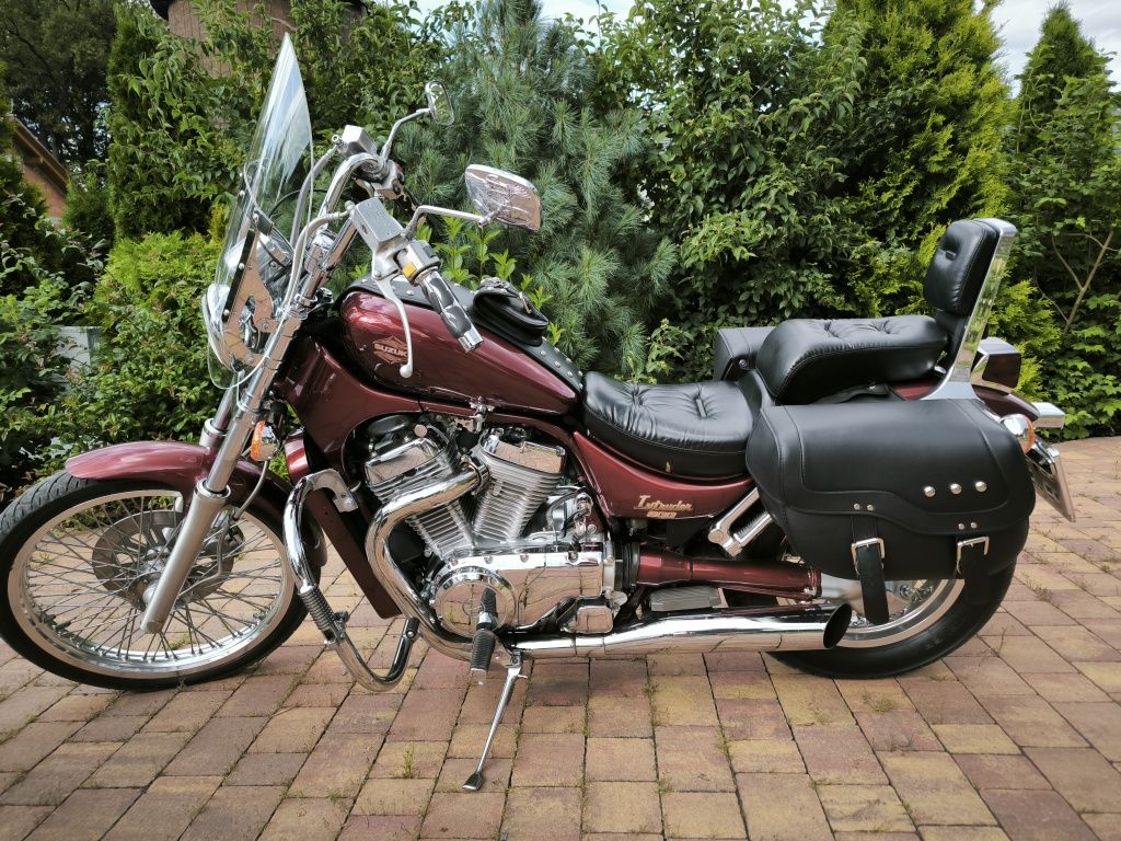Suzuki Intruder vs800. Stan kolekcjonerski