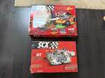 Duas pistas de carros SCX 1:32