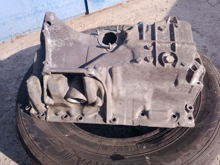 Поддон маслянный на  Bmw x5 f15
