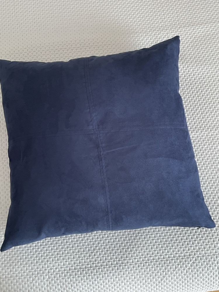 SUPER PREÇO - 2 almofadas grandes decorativas Maison du Monde (azul)