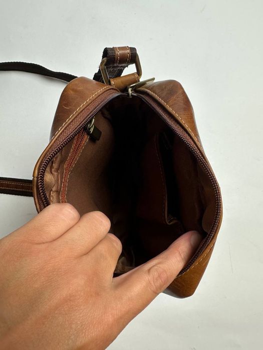 Мужская кожаная фирменная сумка на/ через плечо