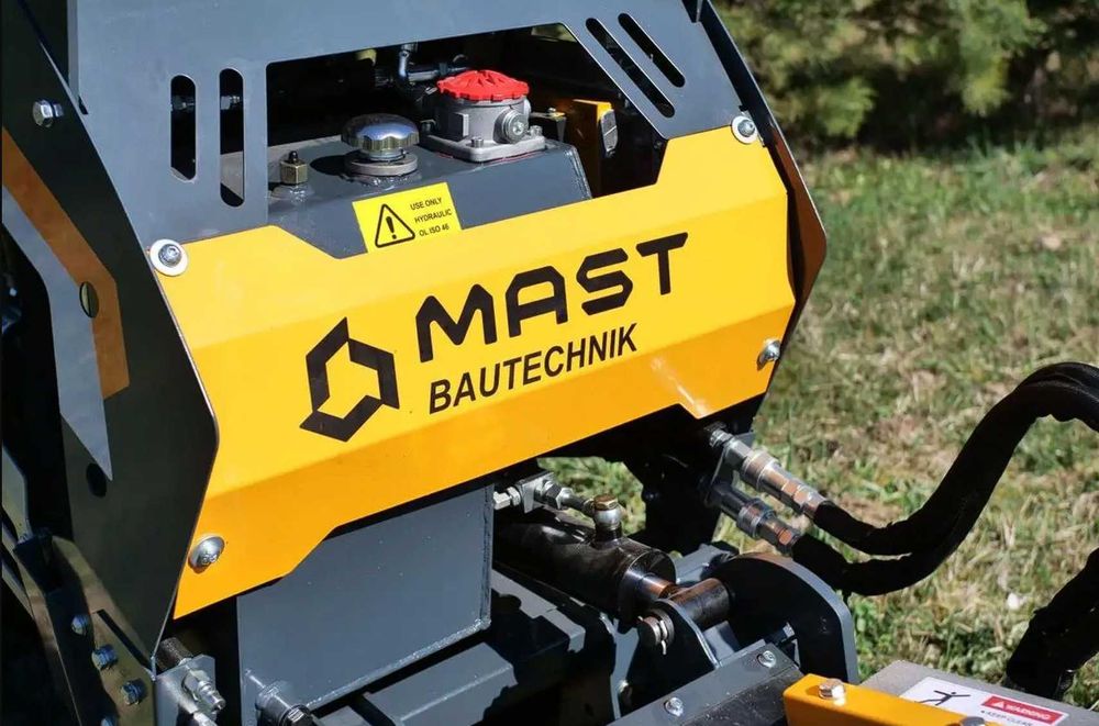 Траншеєкопач самохідний MT-TR-100PRO глибина 100см - 75-150м\год