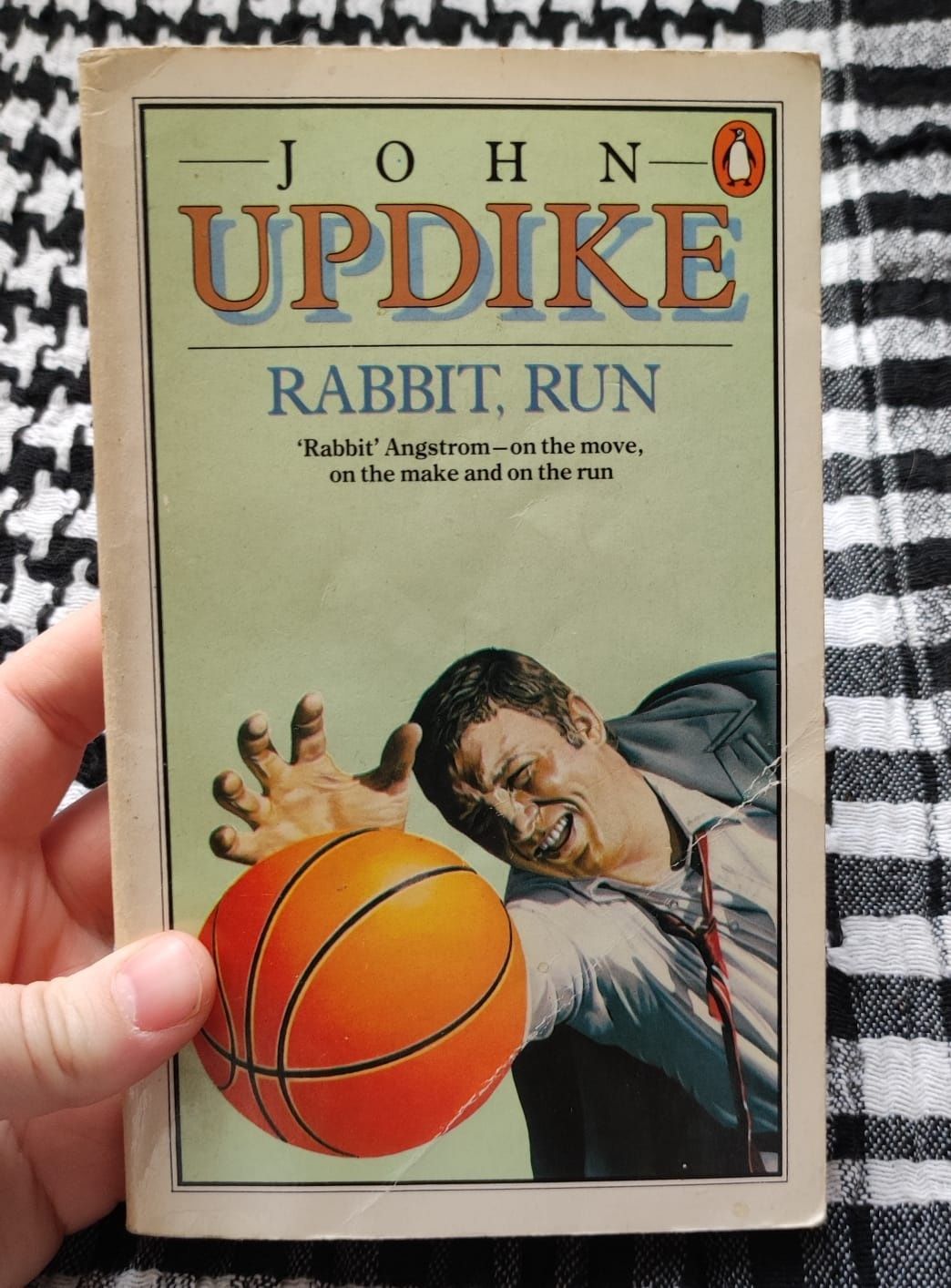 John Updike- Rabbit,run ( Penguin Books 1964)