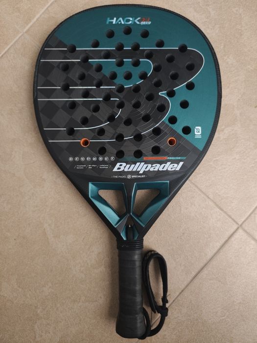 Bullpadel hack 04 hybrid