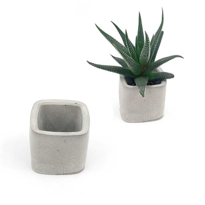 Doniczka mini z betonu architektonicznego. Owalny kwadrat. 50mm