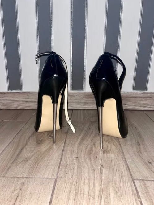 111/ OD RĘKI szpilki czarne 38 metal heel metalowe obcasy 17cm