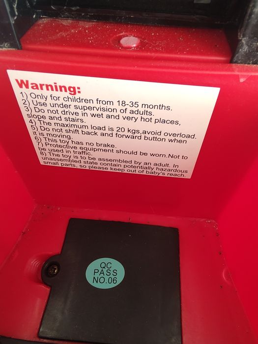 Carrinho Mercedes AMG GL 63 para crianças