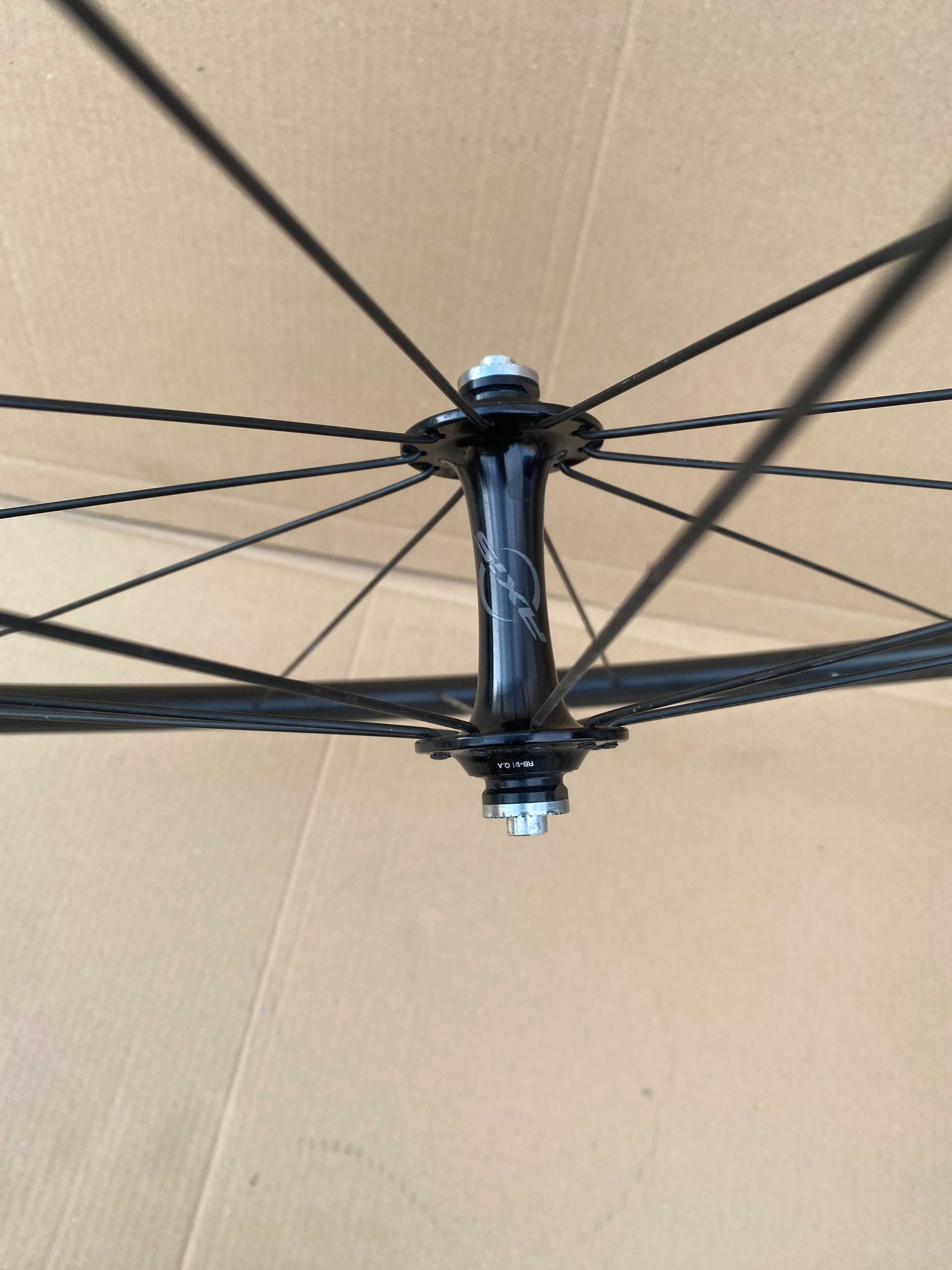 Koło przednie 28" DT SWISS AXIS ELITE SPECIALIZED 20H Szosowe Nowe735g