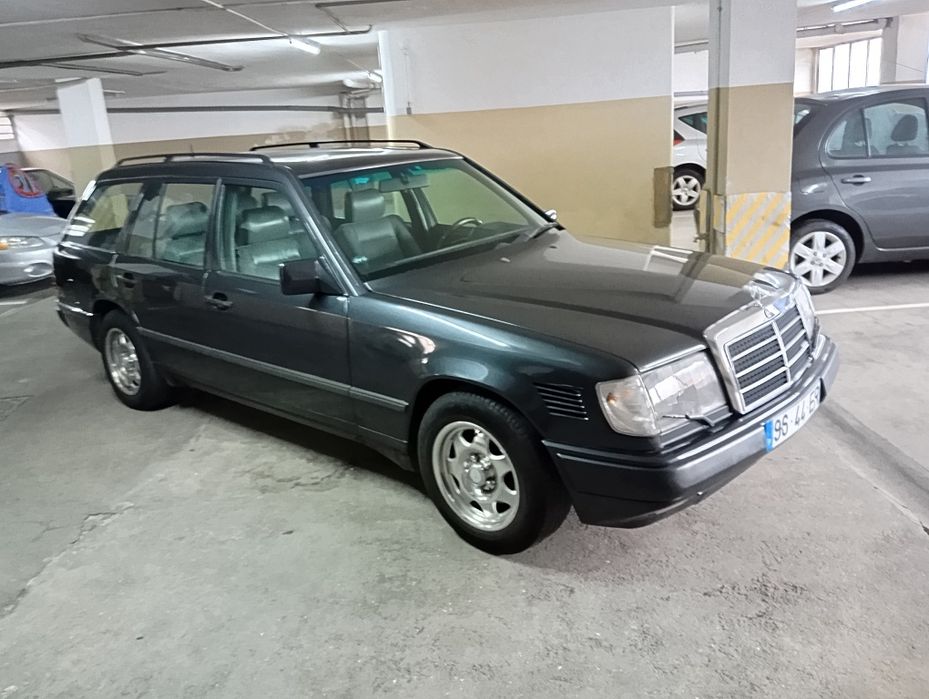 Mercedes Benz 2.5TD W124