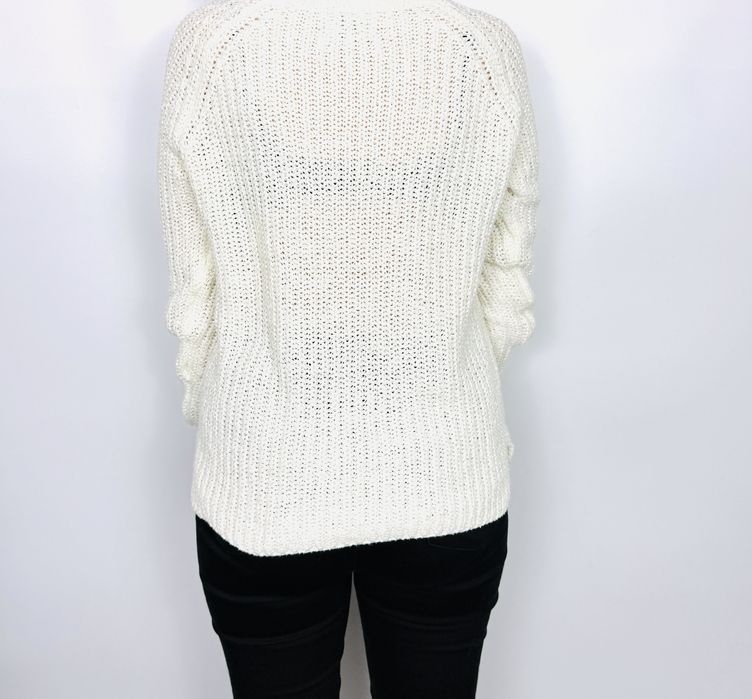 Kremowy sweter o luźnym splocie S 36 Only